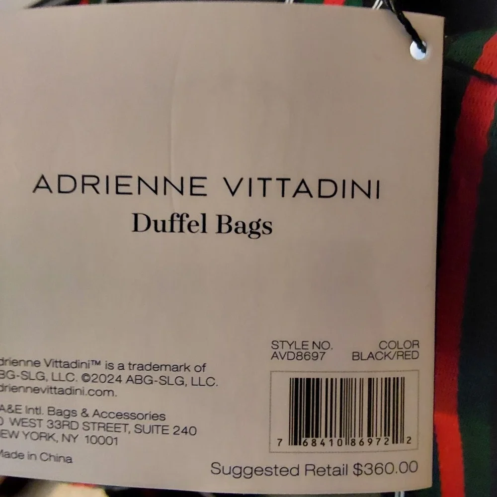 NWT Adrienne Vittadini  Black Haute Heritage Zip Fully Lined Duffel Bag msrp$360